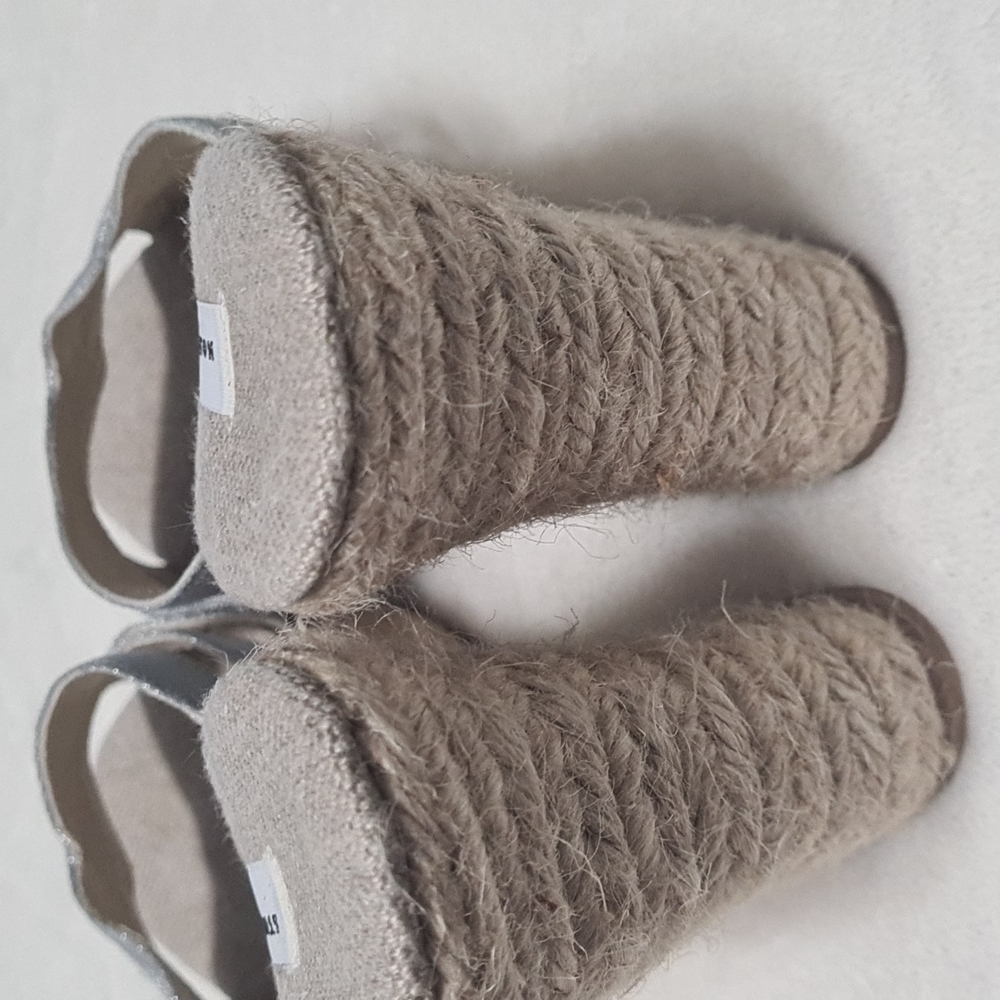 Wedges - Picture 2 of 5